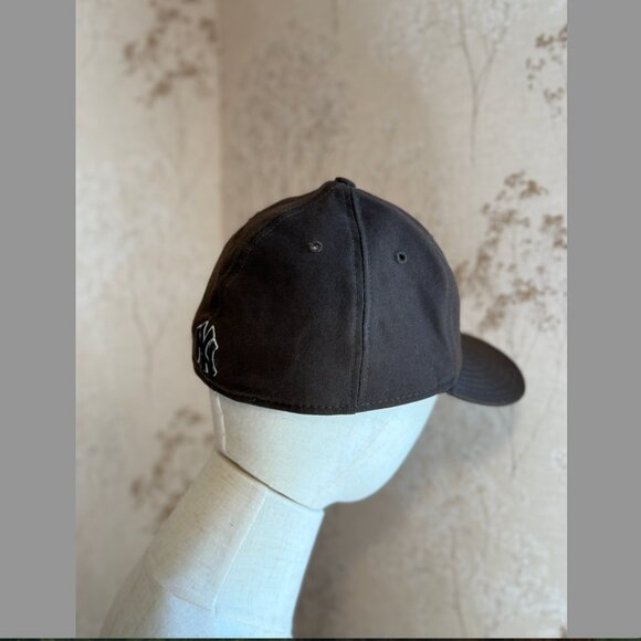 New Era NY Yankees hat cap - Picture 3 of 14